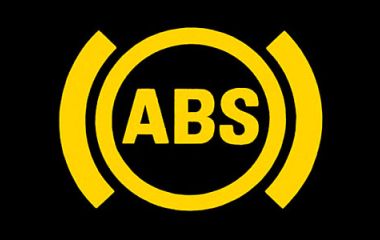 Як проходить діагностика та усунення несправностей ABS у Renault